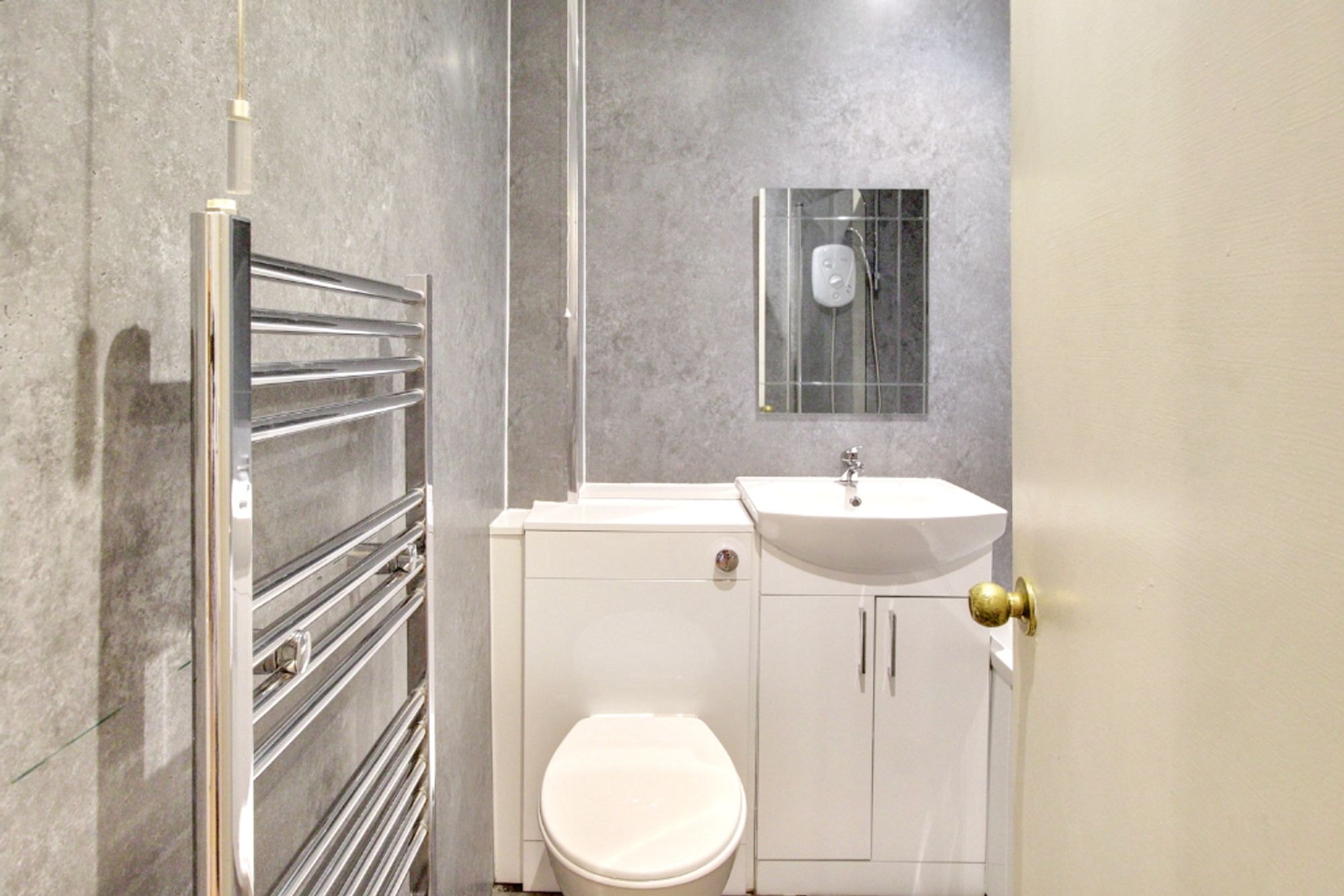 2 bed flat for sale in King Street, Doune  - Property Image 7