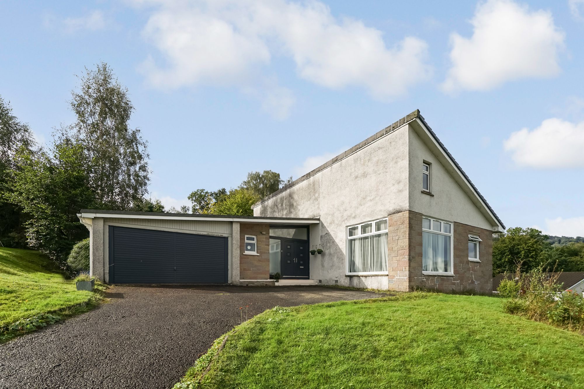 4 bed detached house for sale in Lubnaig Drive, Callander, FK17
