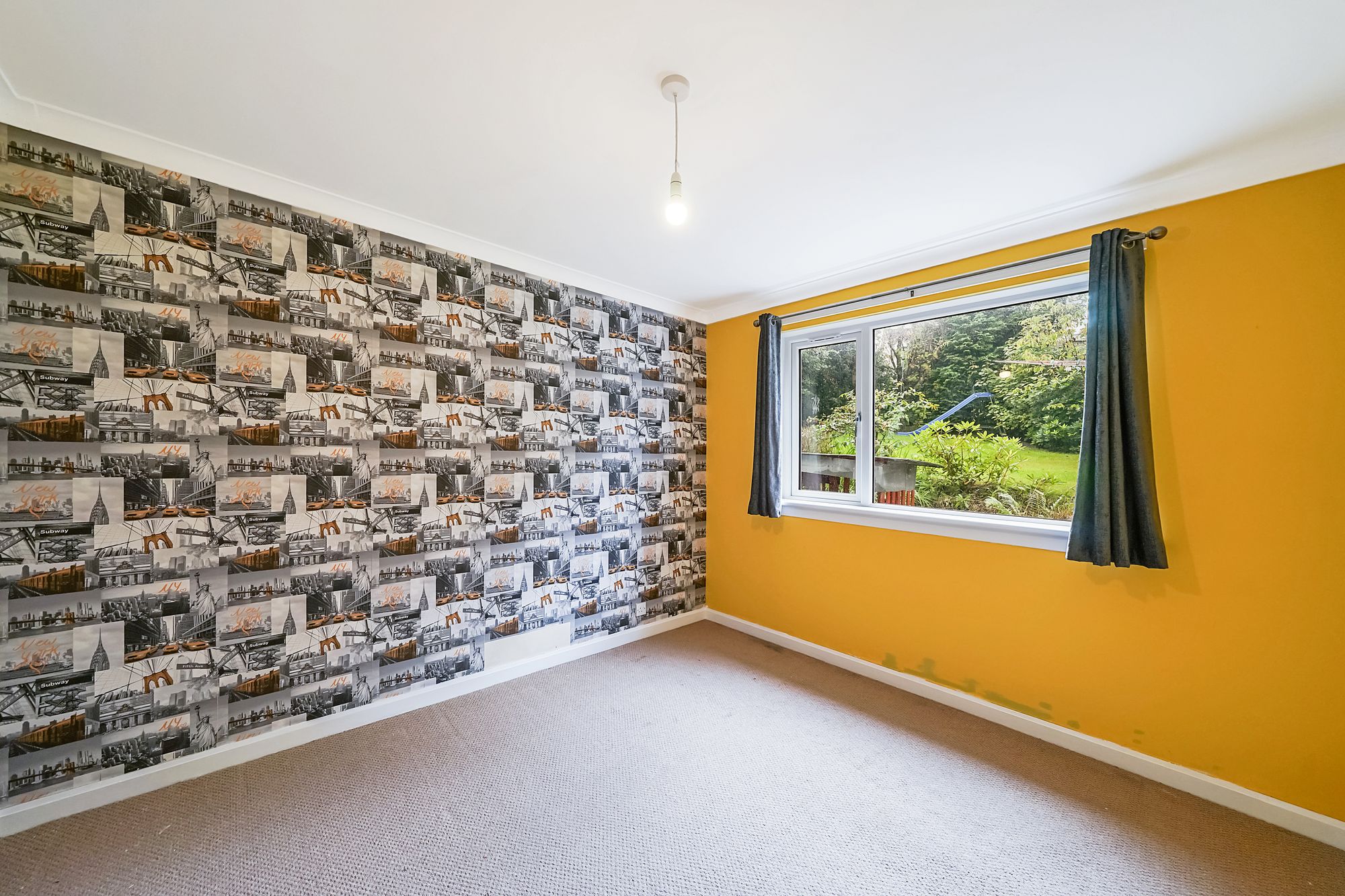4 bed detached house for sale in Lubnaig Drive, Callander, FK17  - Property Image 14