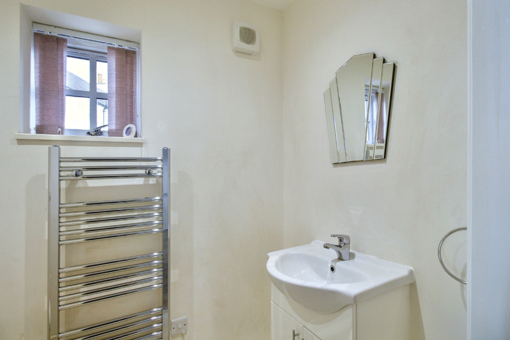 2 bed character property for sale in Doune Road, Dunblane  - Property Image 7