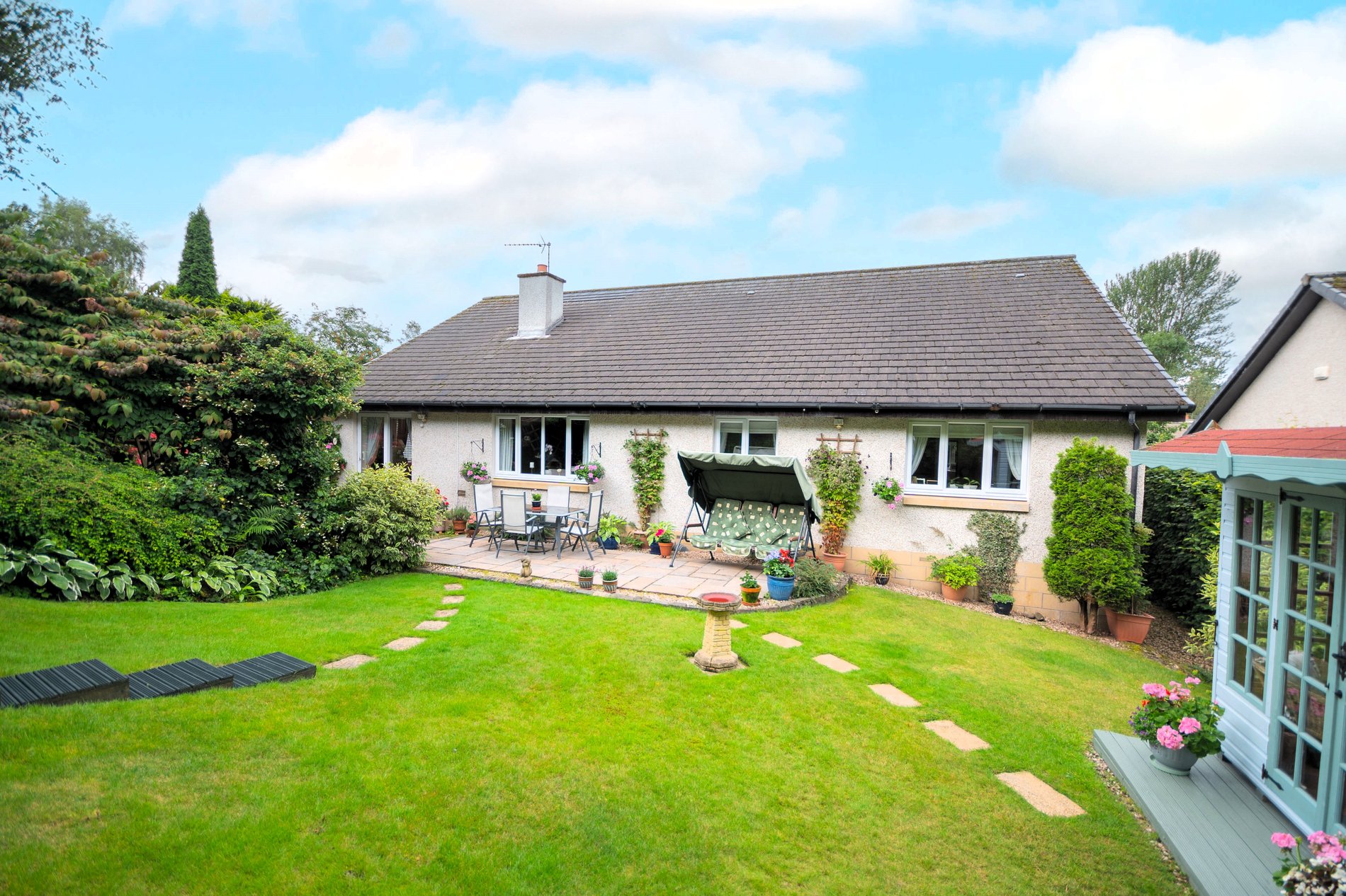 4 bed bungalow for sale in Balmyle Grove, Dunblane  - Property Image 28