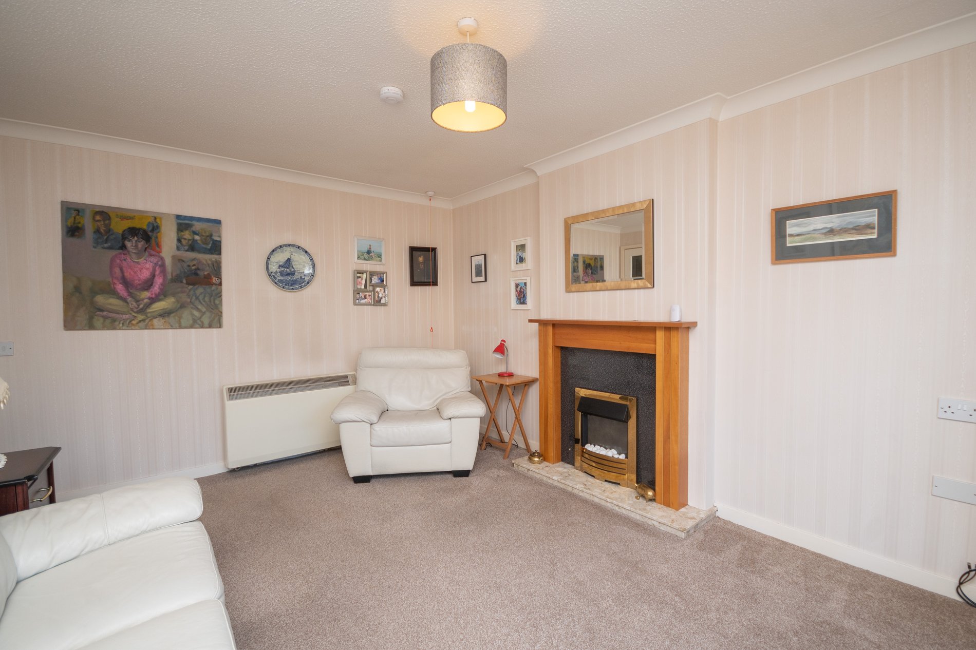 2 bed bungalow for sale in Holmehill Court, Dunblane  - Property Image 11