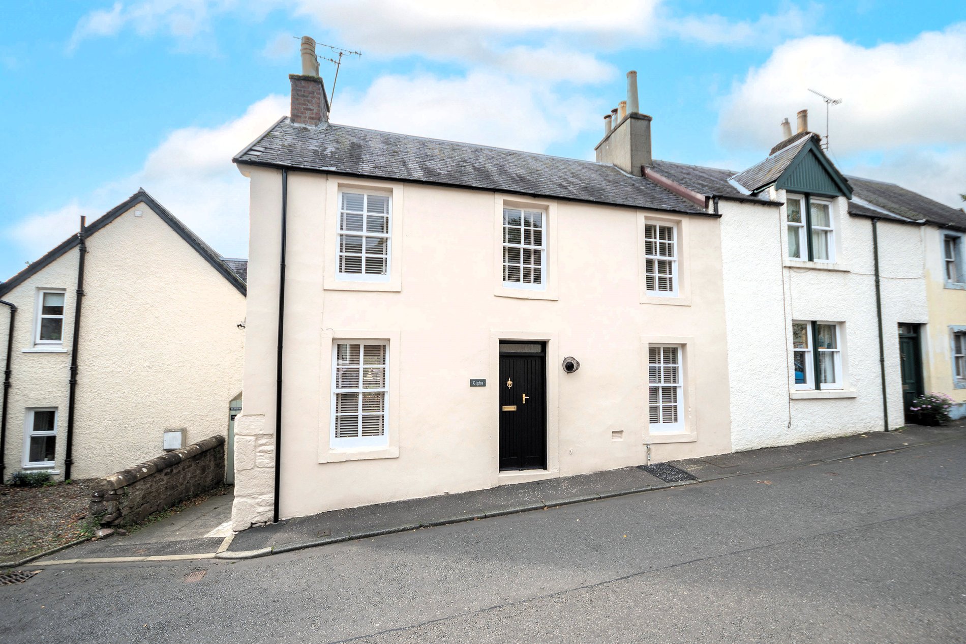 2 bed character property for sale in Braeport, Dunblane - Property Image 1