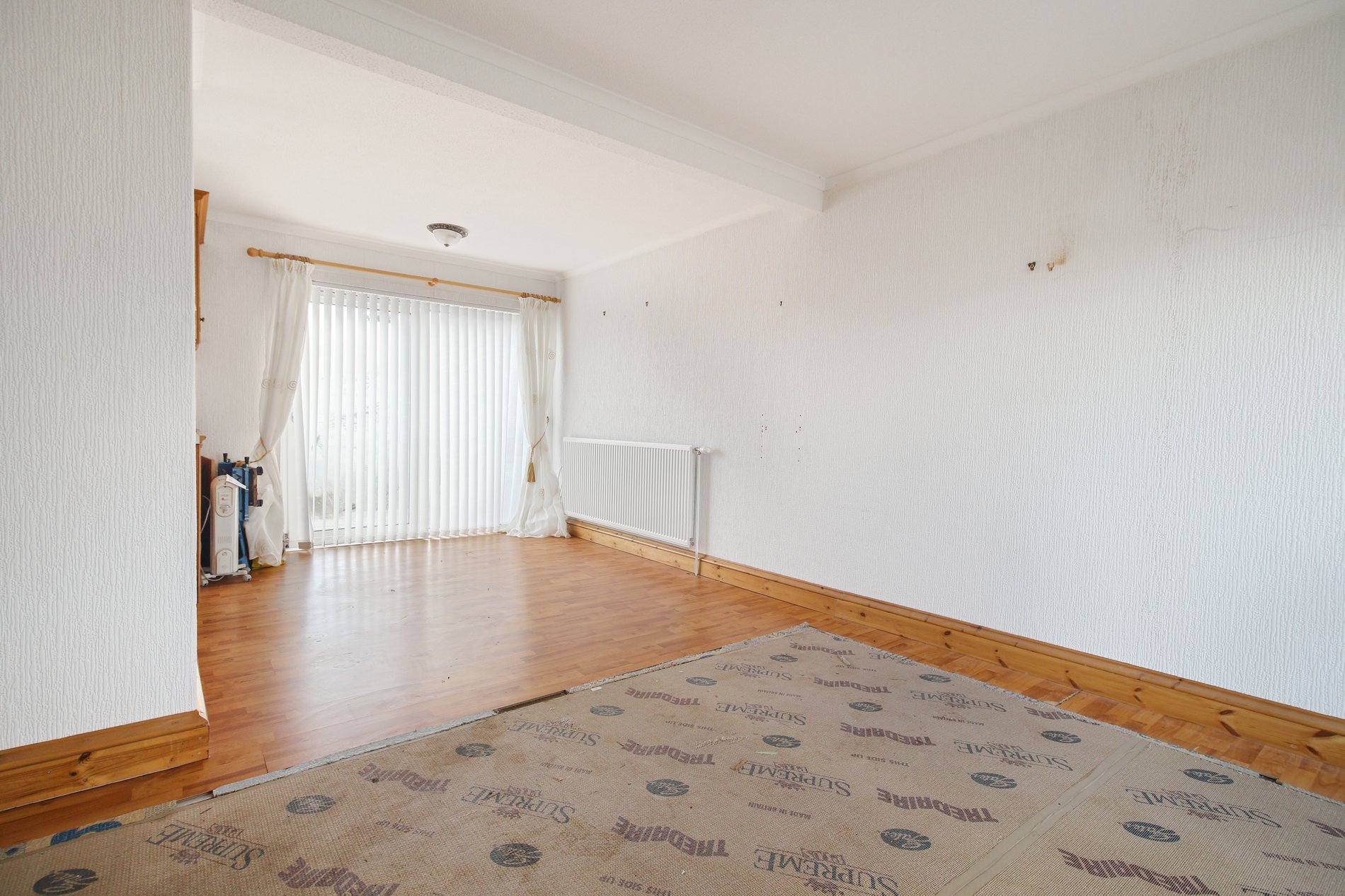 2 bed end of terrace house for sale in Sandhaven, Dunoon  - Property Image 2