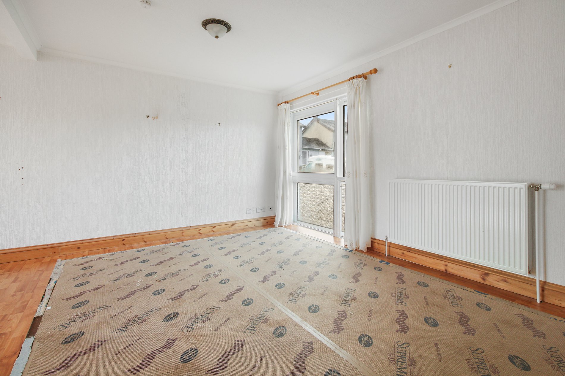 2 bed end of terrace house for sale in Sandhaven, Dunoon  - Property Image 3