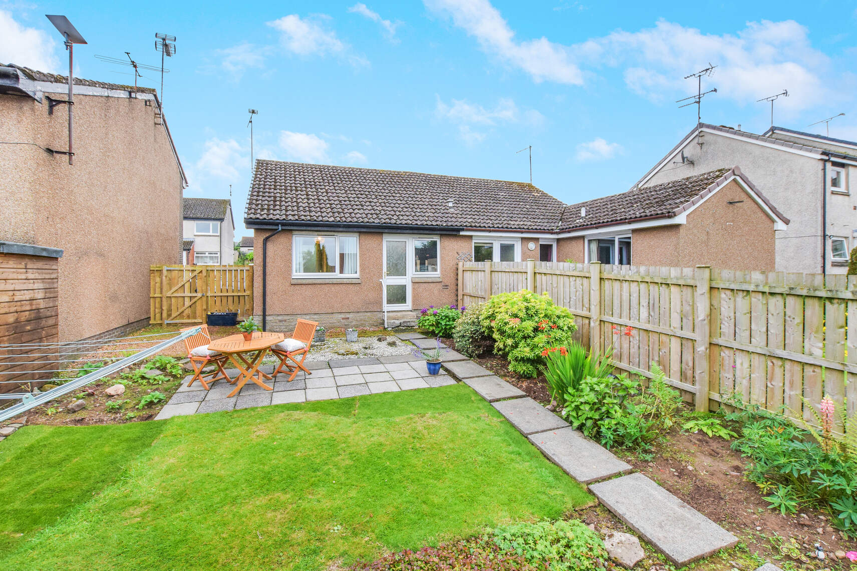 1 bed semi-detached bungalow for sale in Buchan Drive, Dunblane  - Property Image 15