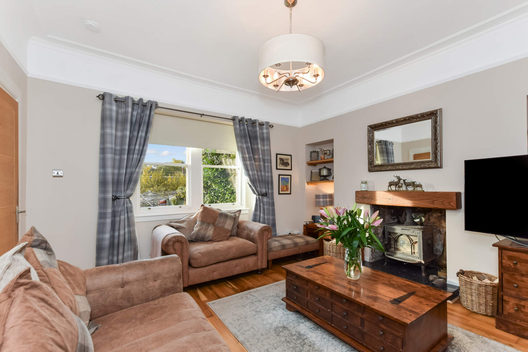 2 bed terraced house for sale in The Avenue, Dunblane  - Property Image 3