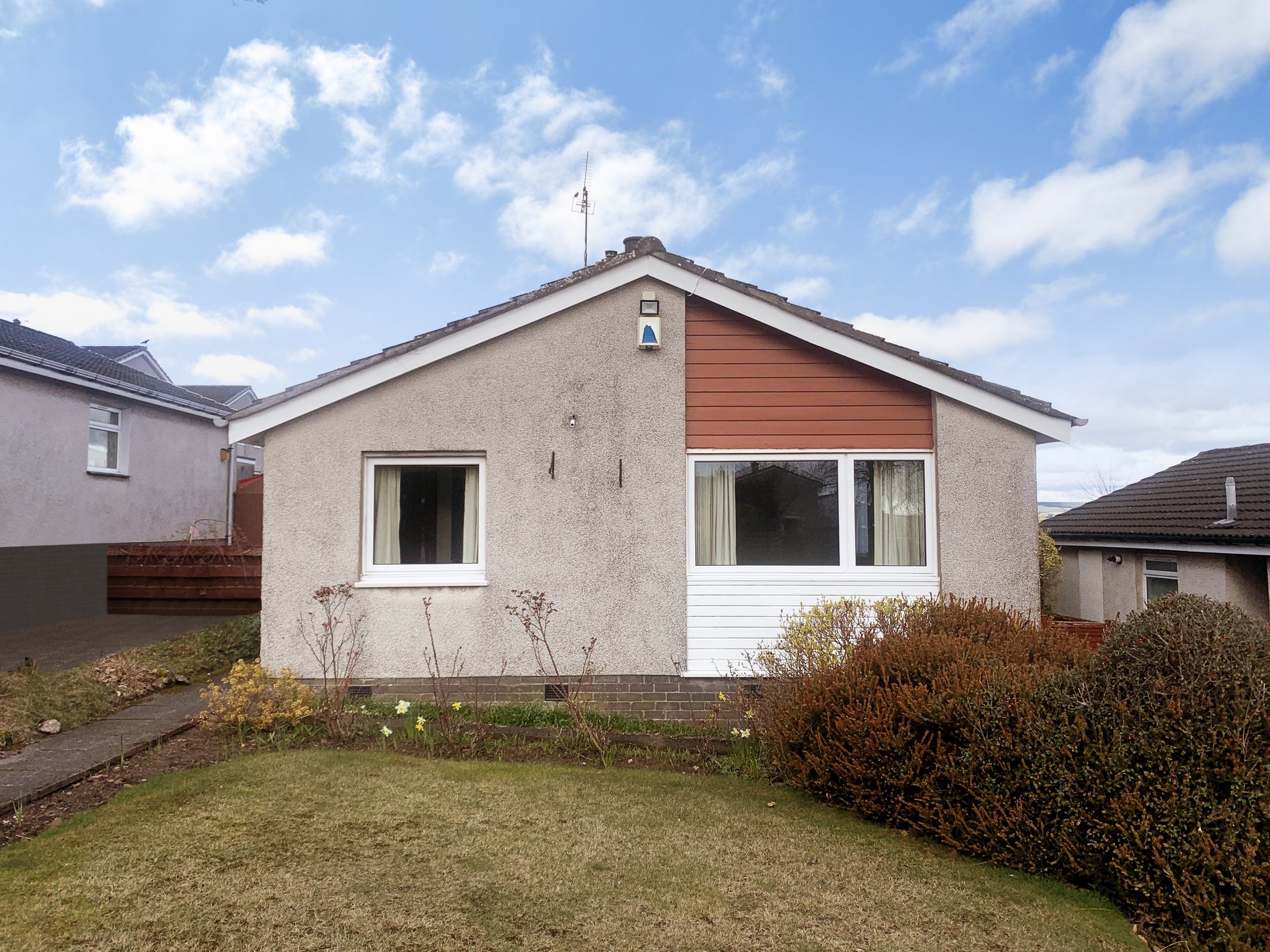 2 bed bungalow for sale in Argyle Terrace, Dunblane - Property Image 1