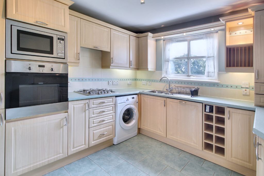 2 bed for sale in Tulipan Court, Callander  - Property Image 2