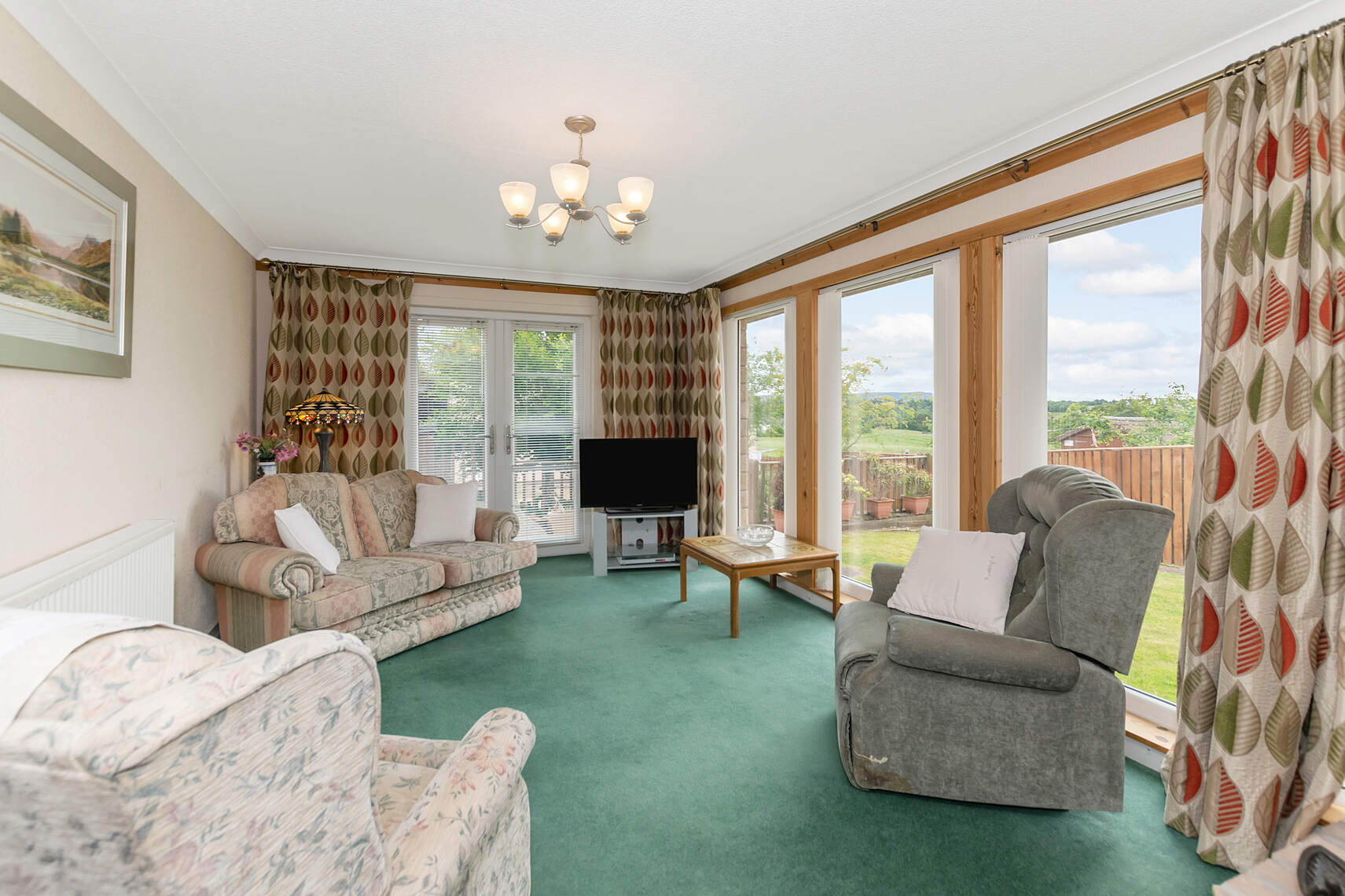 2 bed bungalow for sale in Anchorscross, Dunblane  - Property Image 5