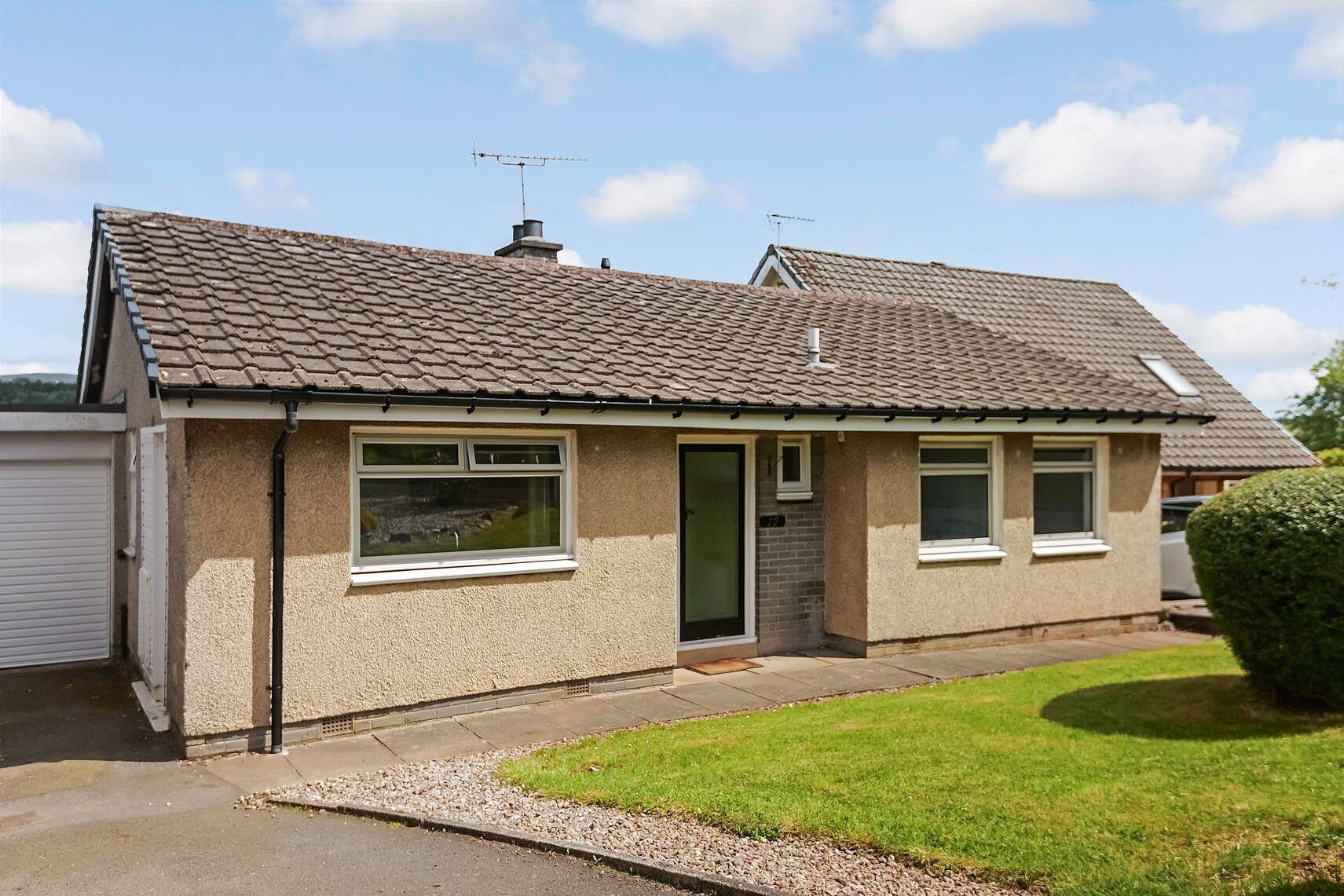 3 bed bungalow for sale in Argyle Terrace, Dunblane  - Property Image 1