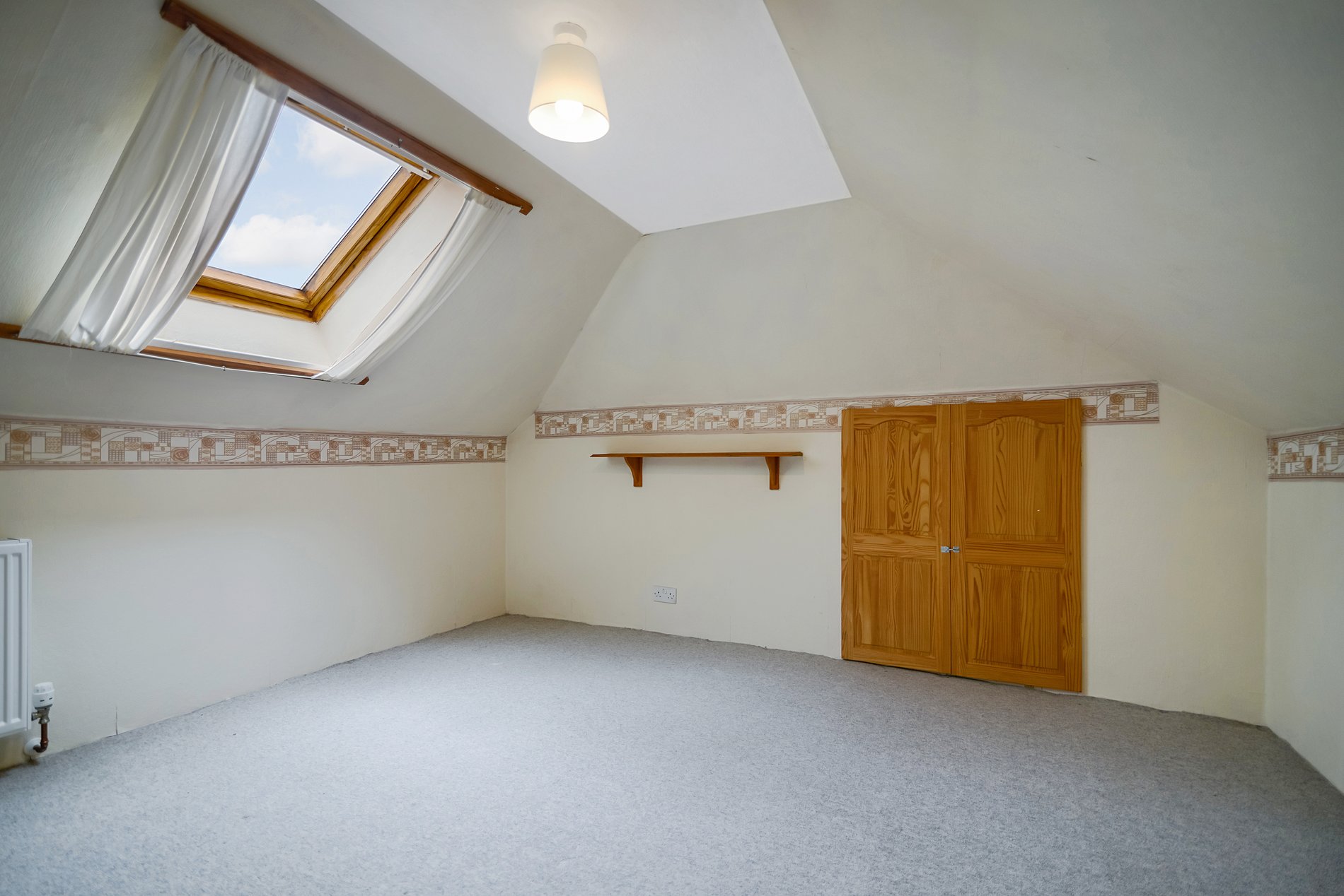 4 bed character property for sale in Cawdor Crescent, Dunblane  - Property Image 16