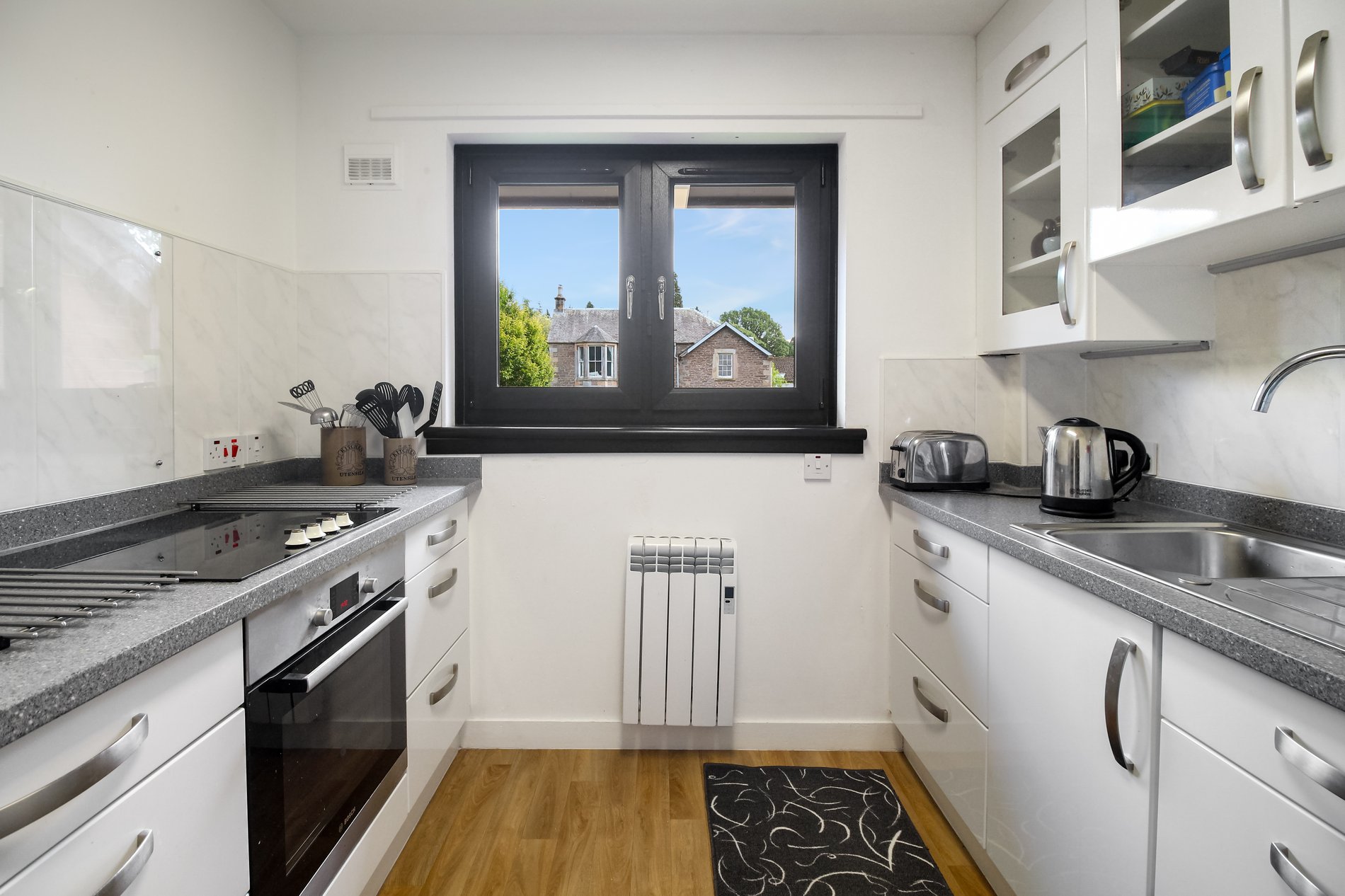 2 bed for sale in Holmehill Court, Dunblane  - Property Image 2