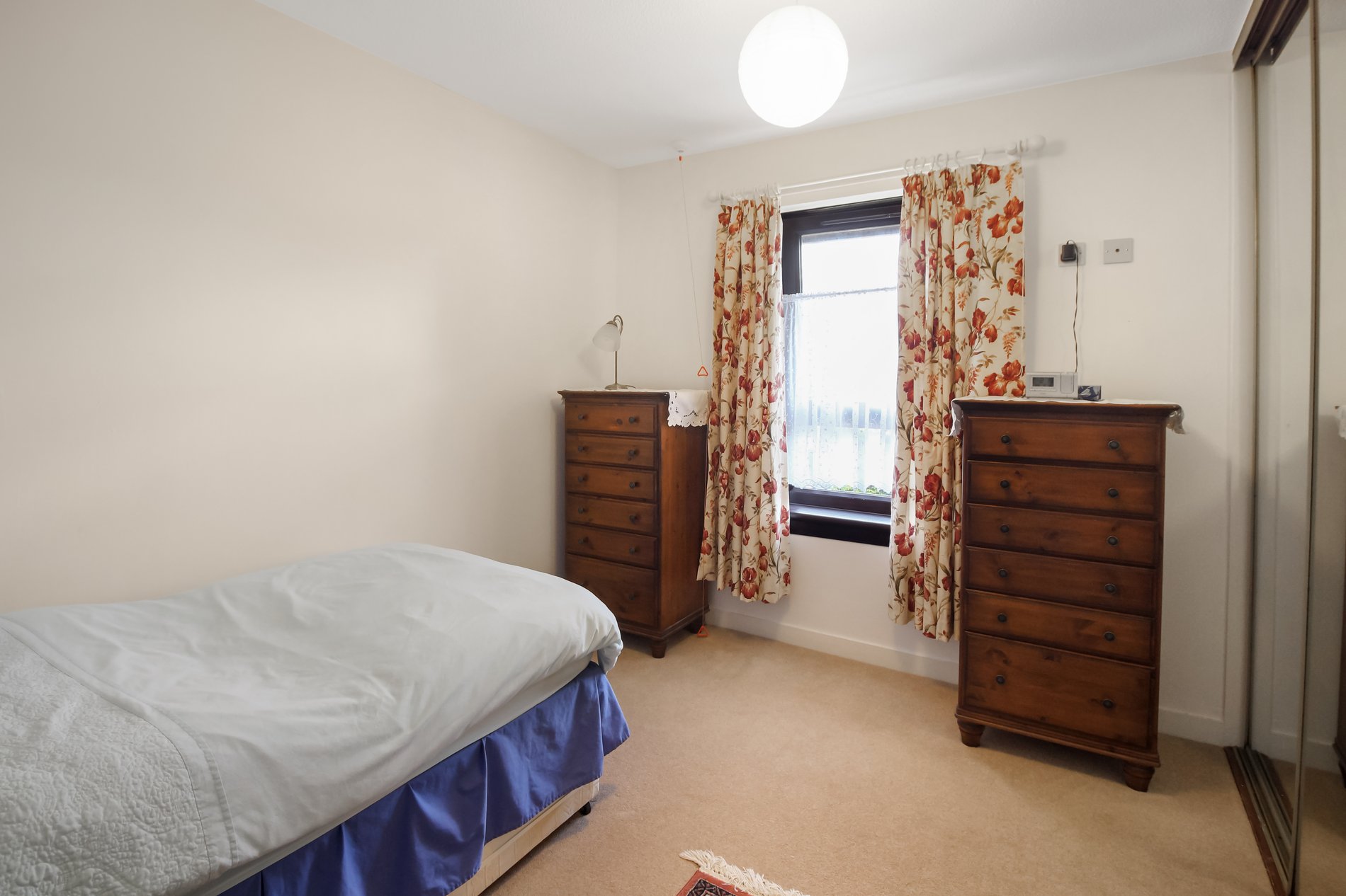 2 bed for sale in Holmehill Court, Dunblane  - Property Image 5