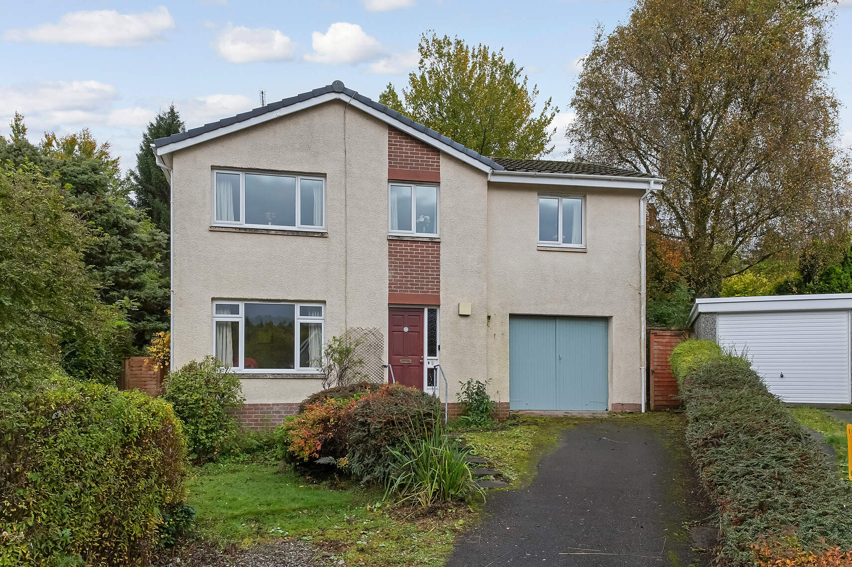 3 bed detached house for sale in Strathmore Avenue, Dunblane  - Property Image 1