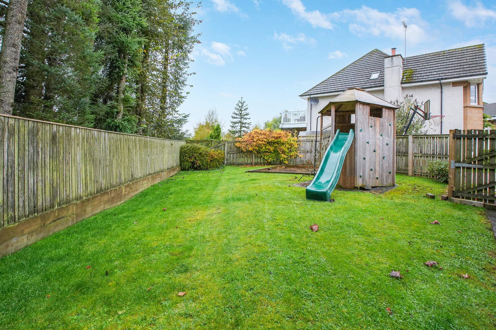 5 bed villa for sale in Cockburn Avenue, Dunblane  - Property Image 32