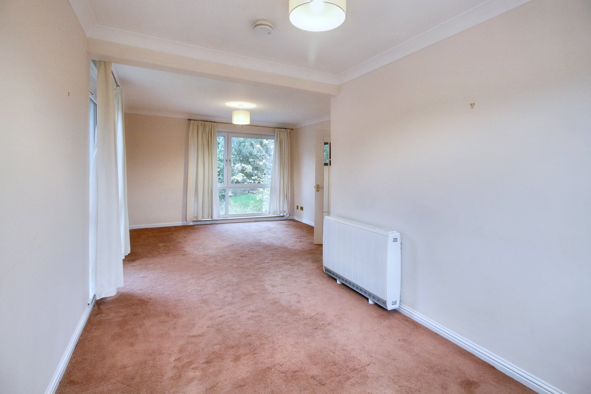 3 bed flat for sale in Buccleuch Court, Dunblane  - Property Image 5