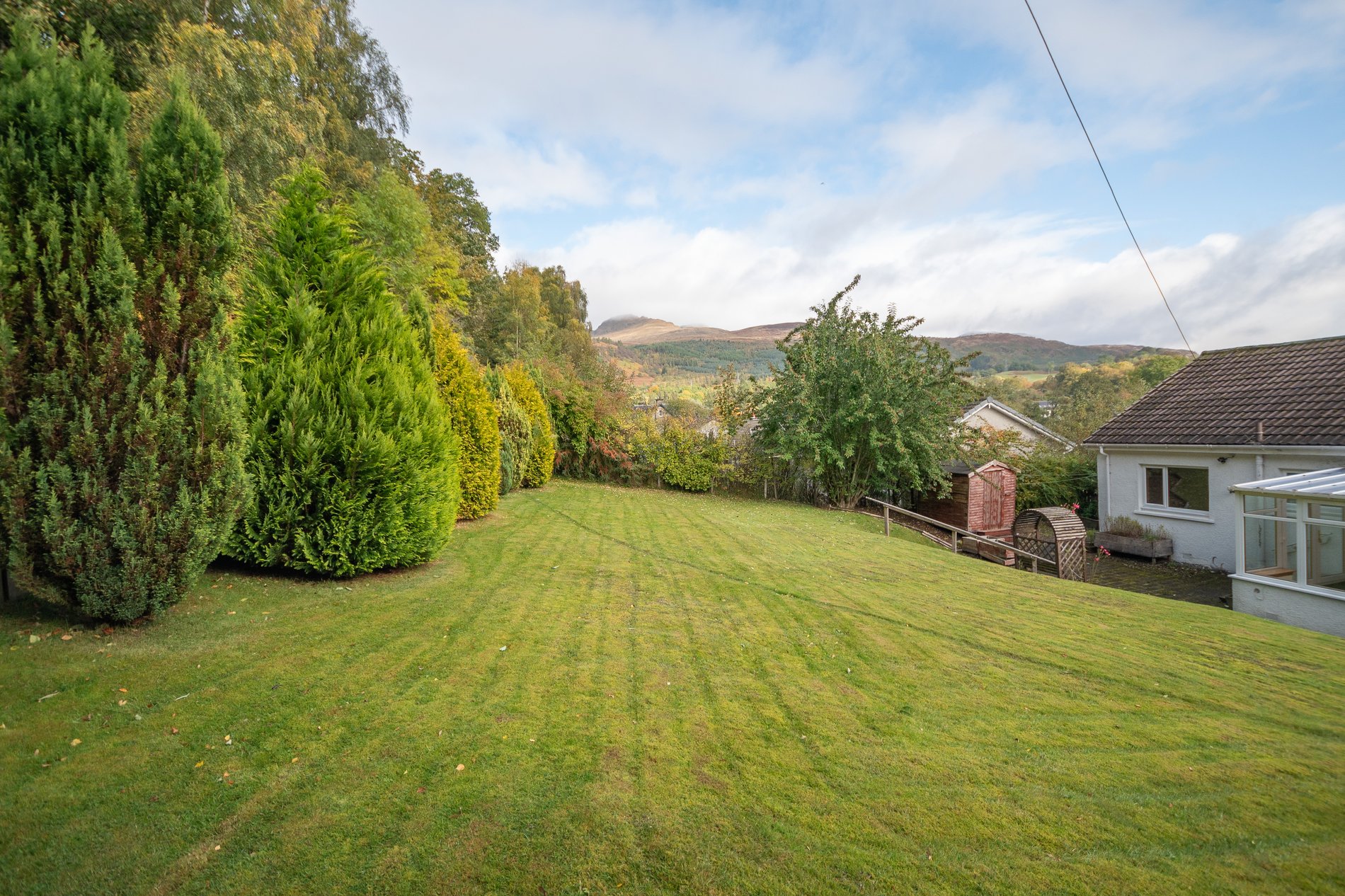 2 bed bungalow for sale in The Glebe, Killin  - Property Image 17