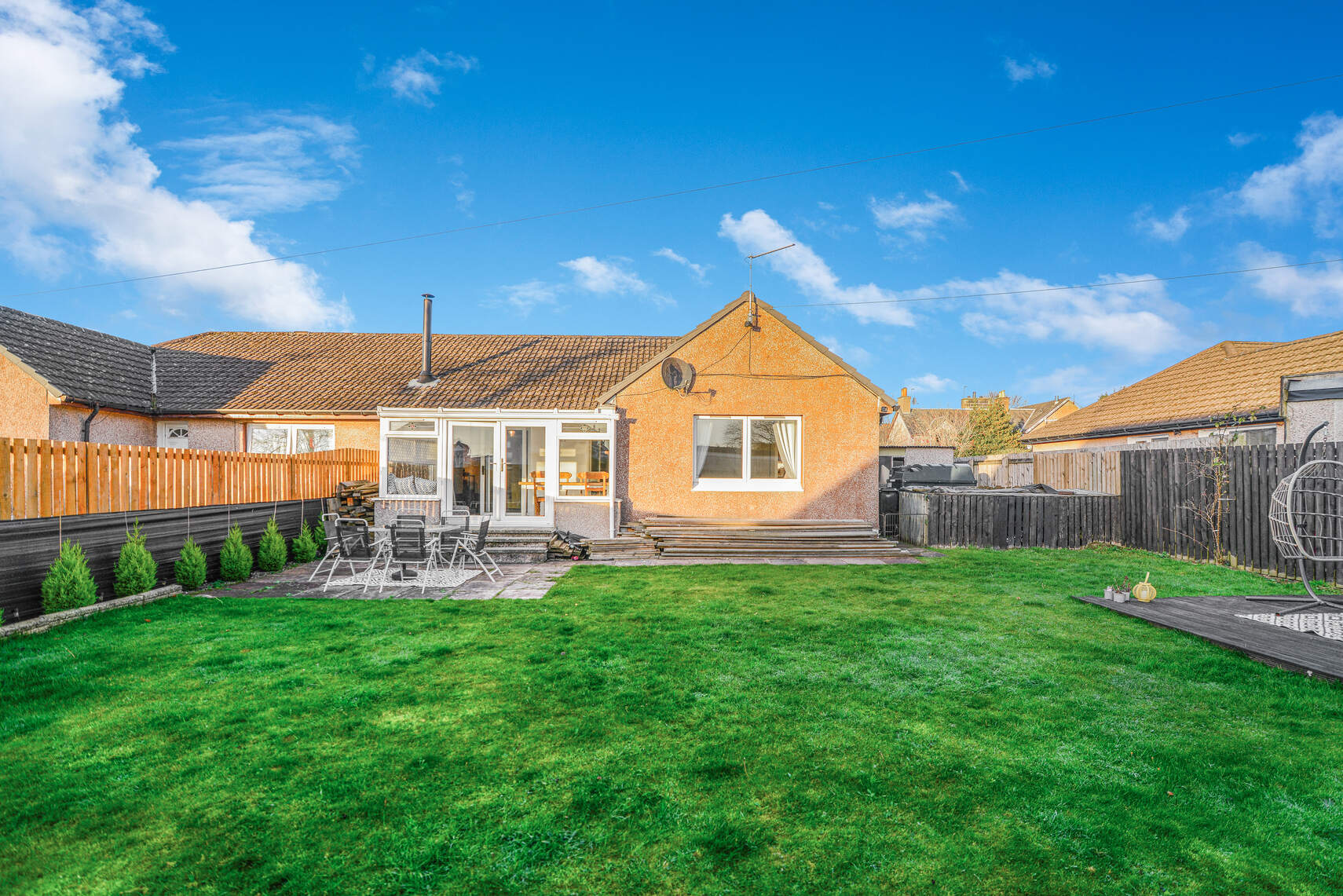 3 bed semi-detached bungalow for sale in Carseview, Dunblane  - Property Image 14