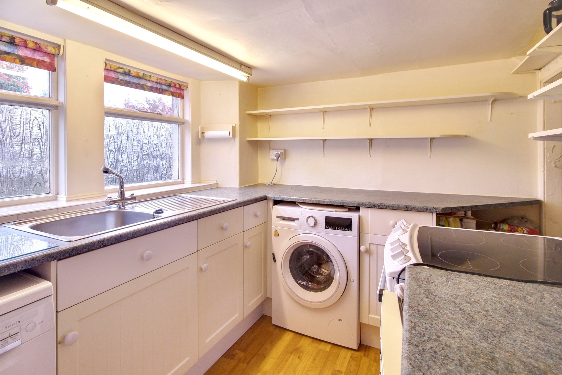 2 bed terraced house for sale in Bridgend, Callander  - Property Image 7