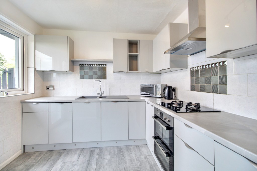 3 bed bungalow for sale in Wallace Road, Dunblane  - Property Image 2
