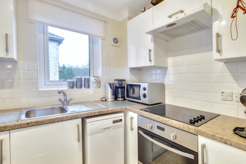 2 bed flat for sale in Stirling Road, Dunblane  - Property Image 3