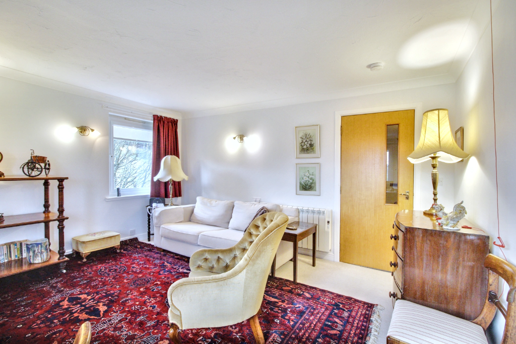 2 bed flat for sale in Stirling Road, Dunblane  - Property Image 7