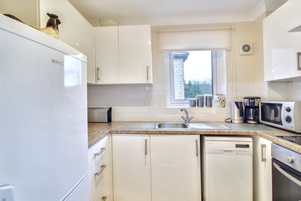 2 bed flat for sale in Stirling Road, Dunblane  - Property Image 4