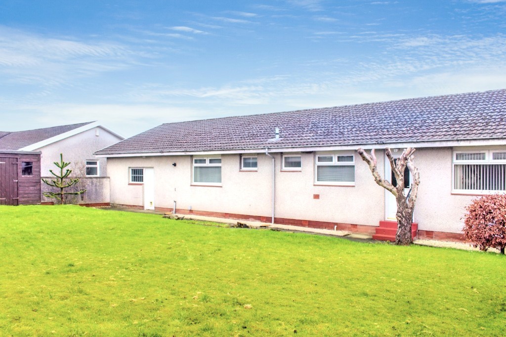 3 bed bungalow for sale in Wardlaw Street, Tillicoultry  - Property Image 8