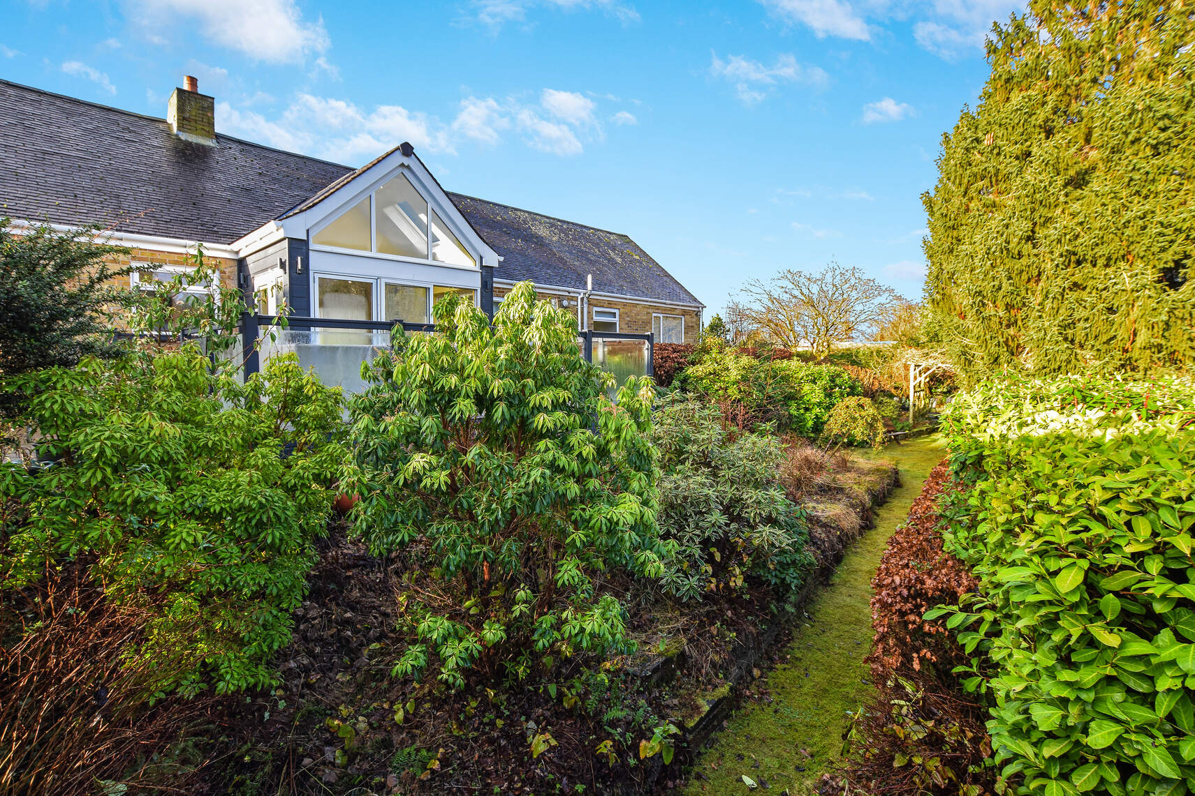 2 bed bungalow for sale in Ochlochy Park, Dunblane  - Property Image 18