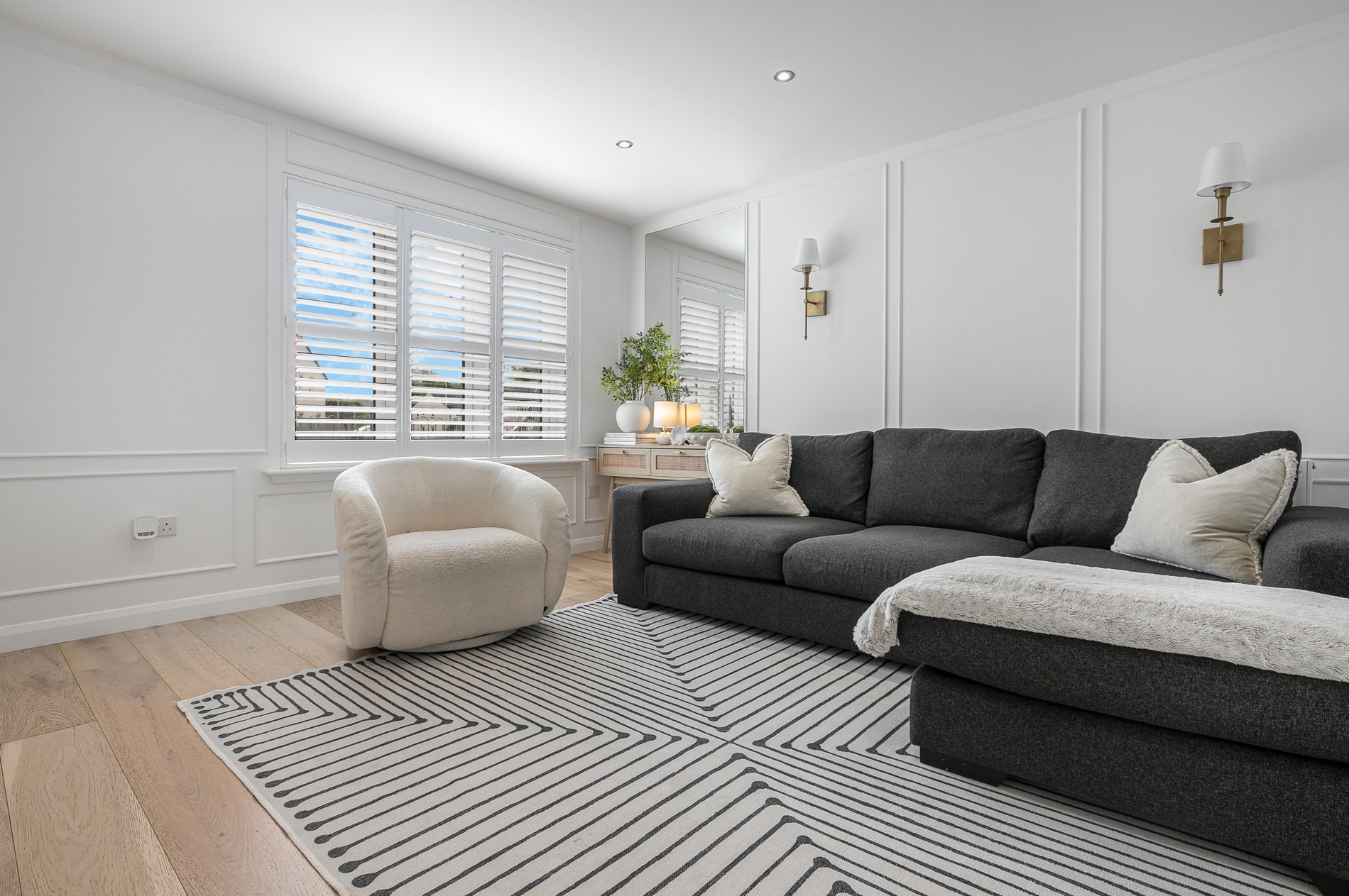 3 bed end of terrace house for sale in Young Road, Stirling  - Property Image 5