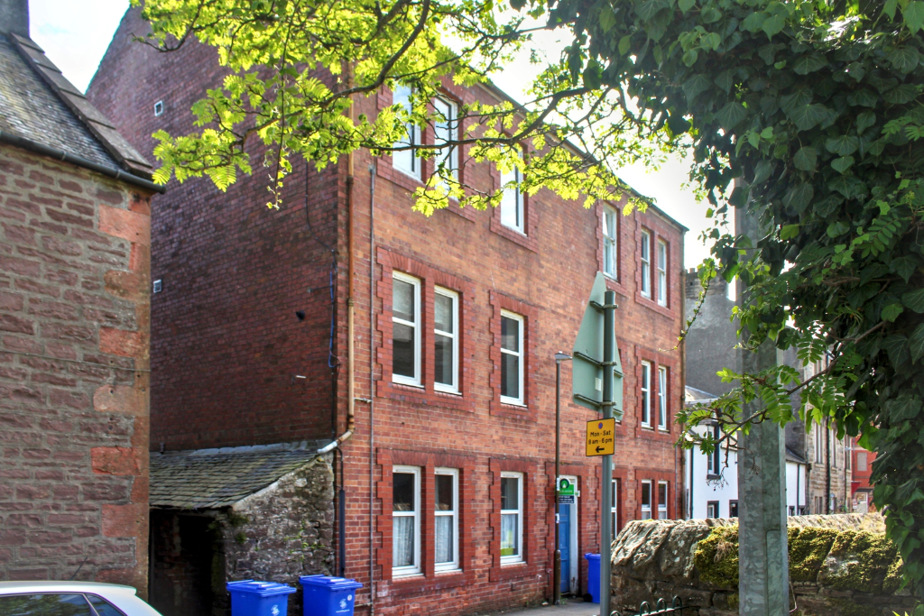 2 bed flat for sale in King Street, Doune  - Property Image 1