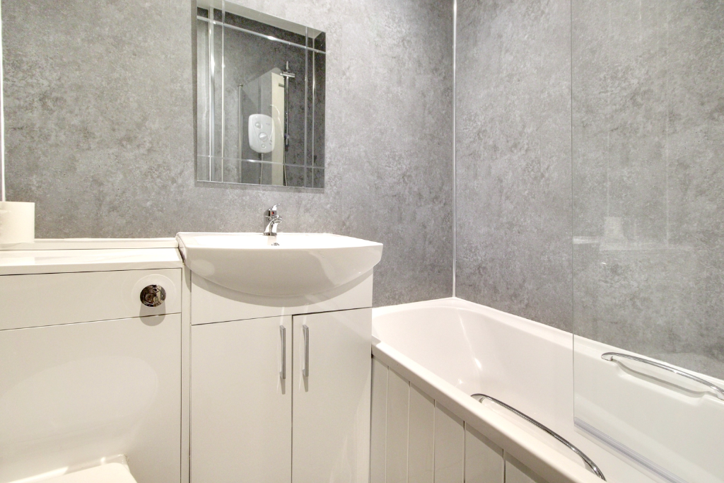 2 bed flat for sale in King Street, Doune  - Property Image 6