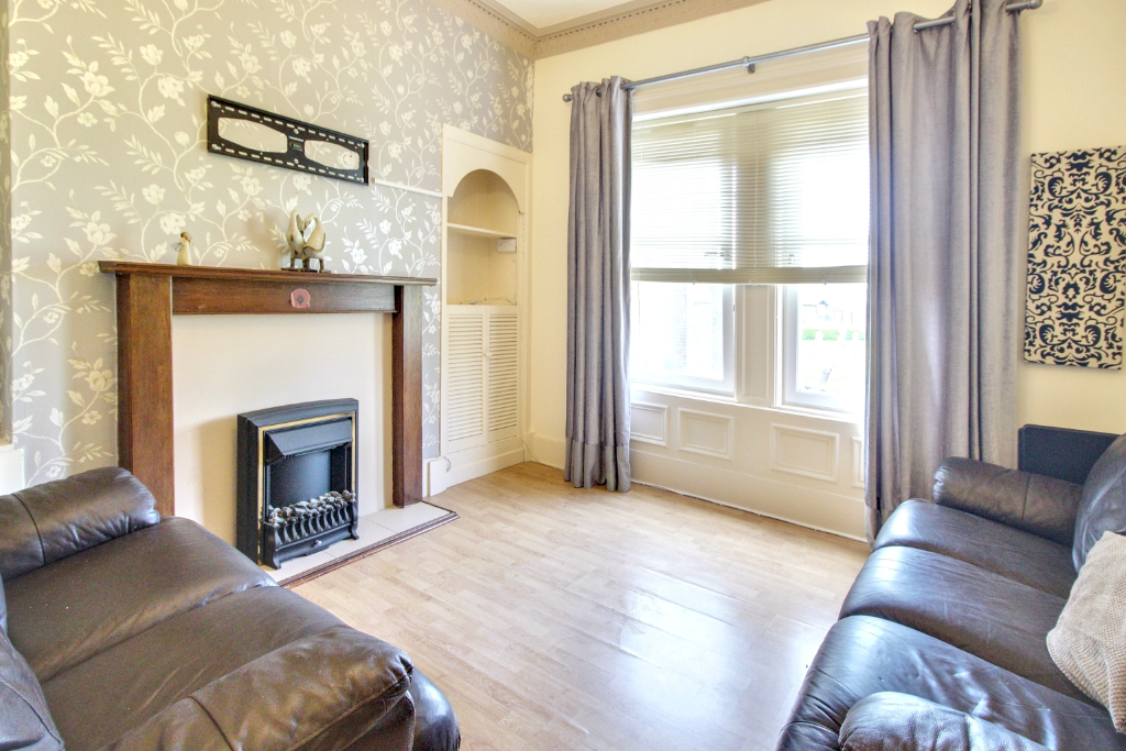 2 bed flat for sale in King Street, Doune  - Property Image 2