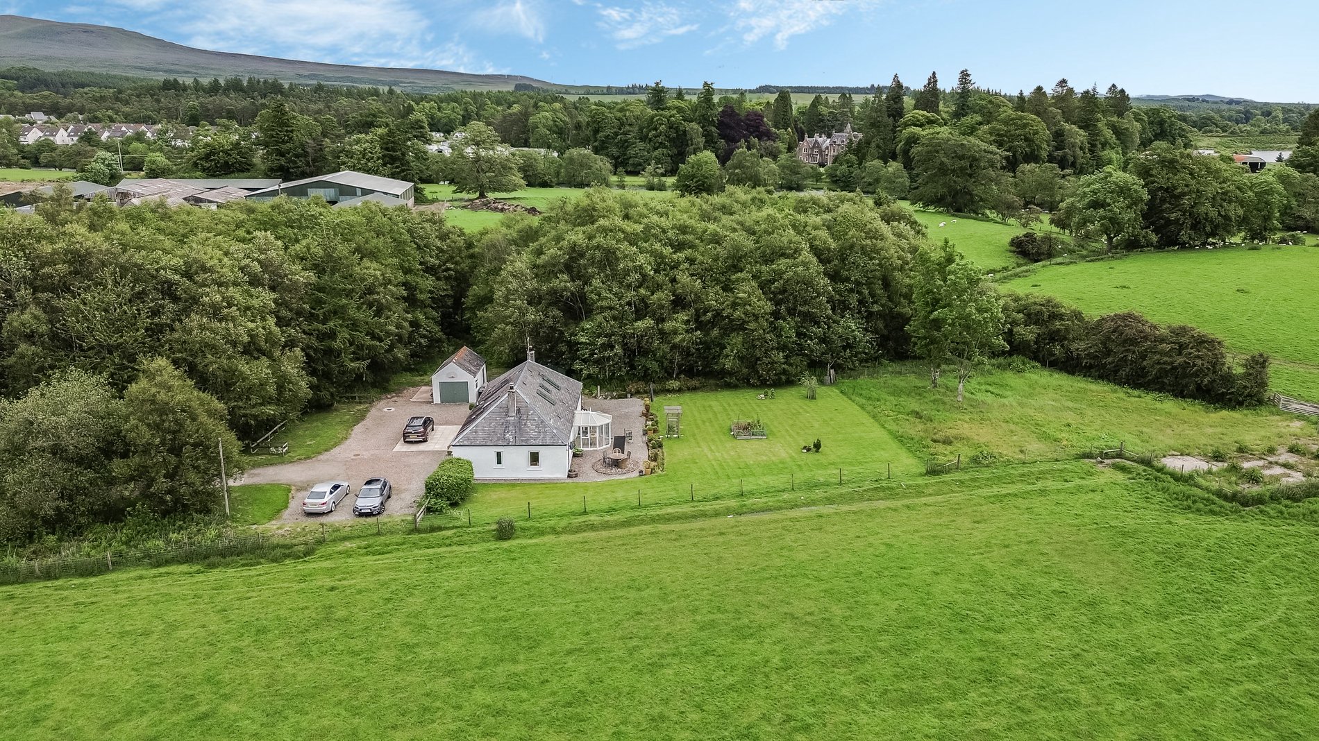 4 bed cottage for sale, Callander  - Property Image 31