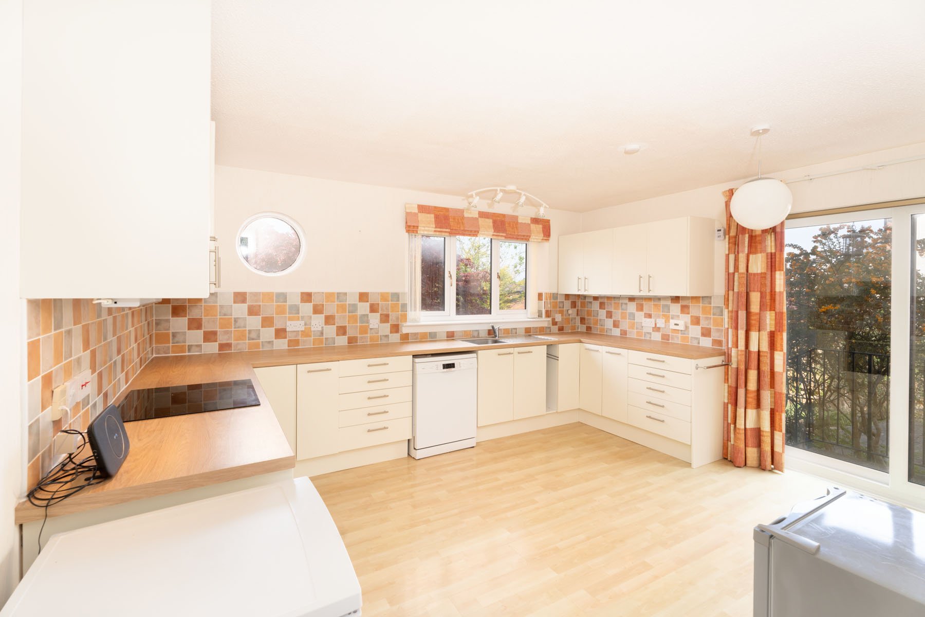 4 bed detached house for sale in Menteith View, Dunblane  - Property Image 2