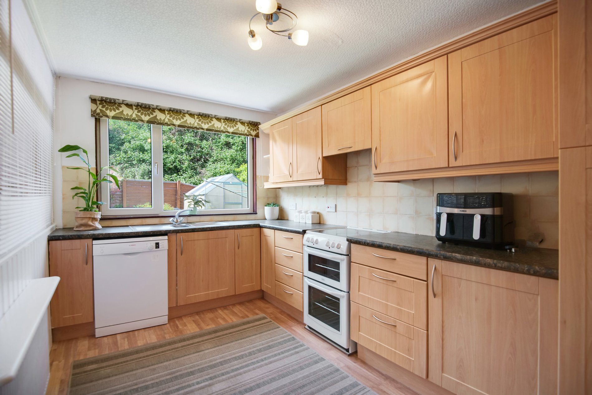 4 bed detached house for sale in Inverallan Drive, Stirling  - Property Image 6