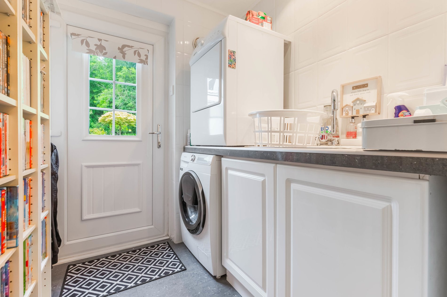 5 bed detached house for sale in Leighton Avenue, Dunblane  - Property Image 24