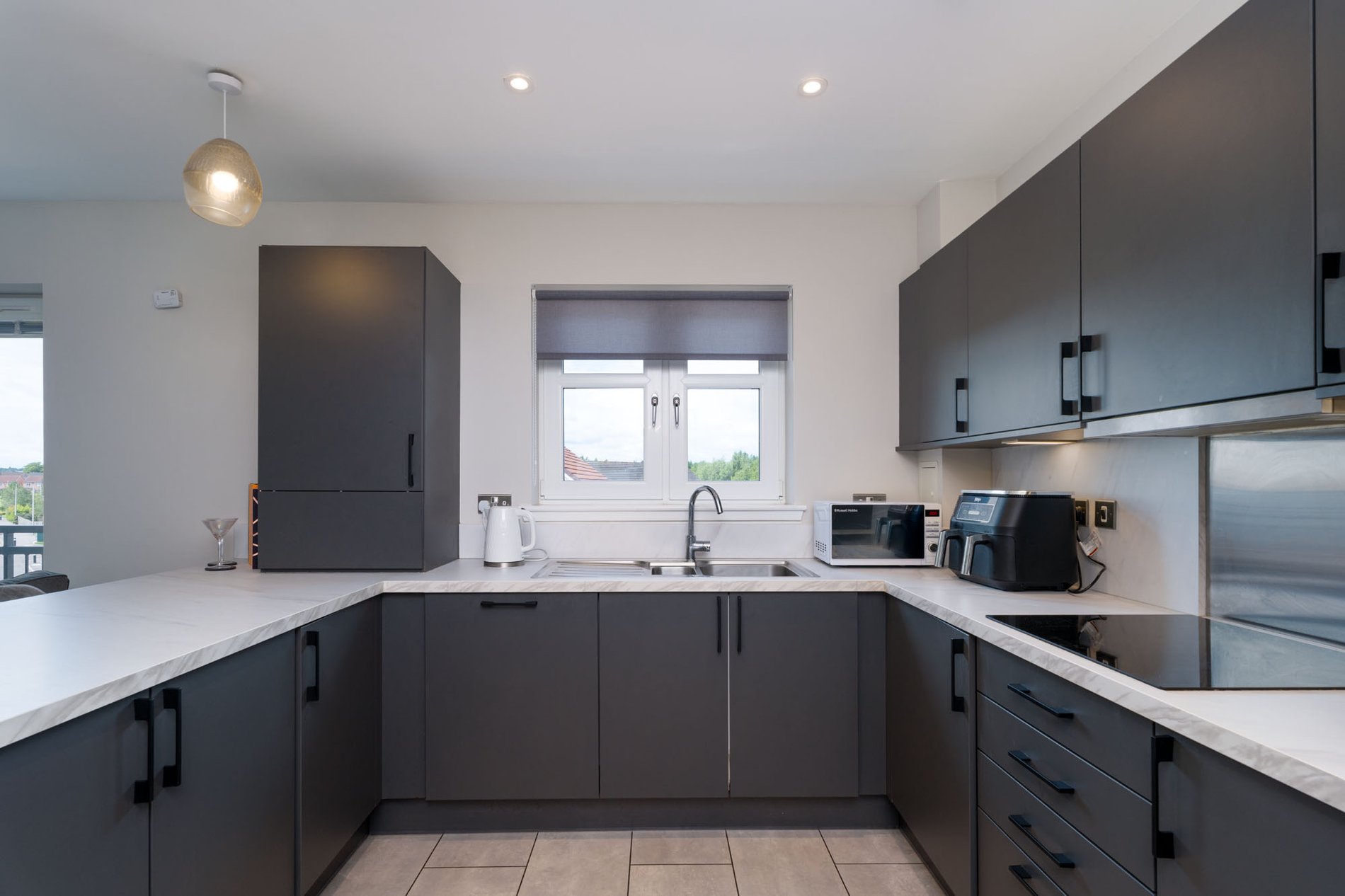 2 bed flat for sale in Jardine Avenue, Larbert  - Property Image 2