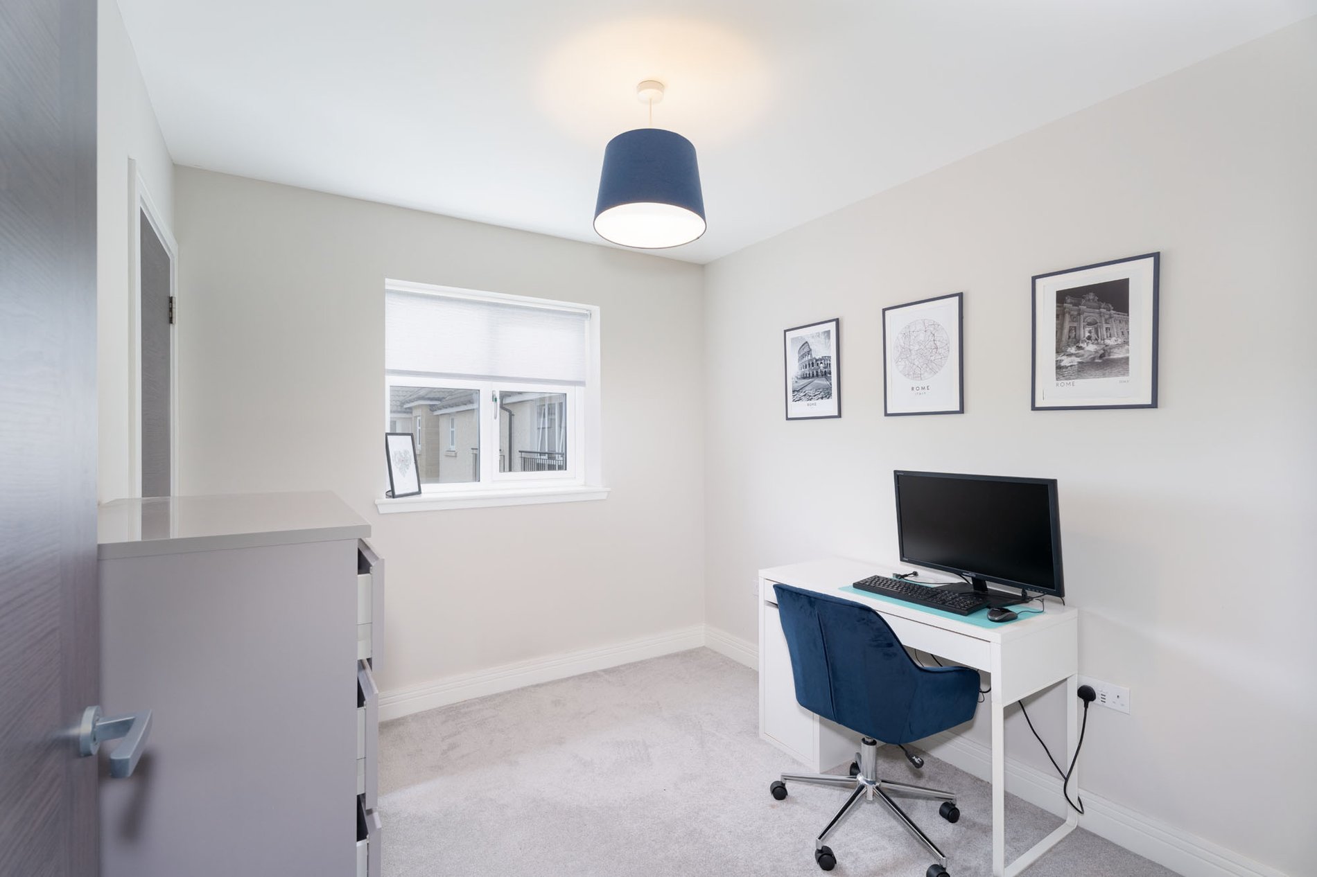 2 bed flat for sale in Jardine Avenue, Larbert  - Property Image 10