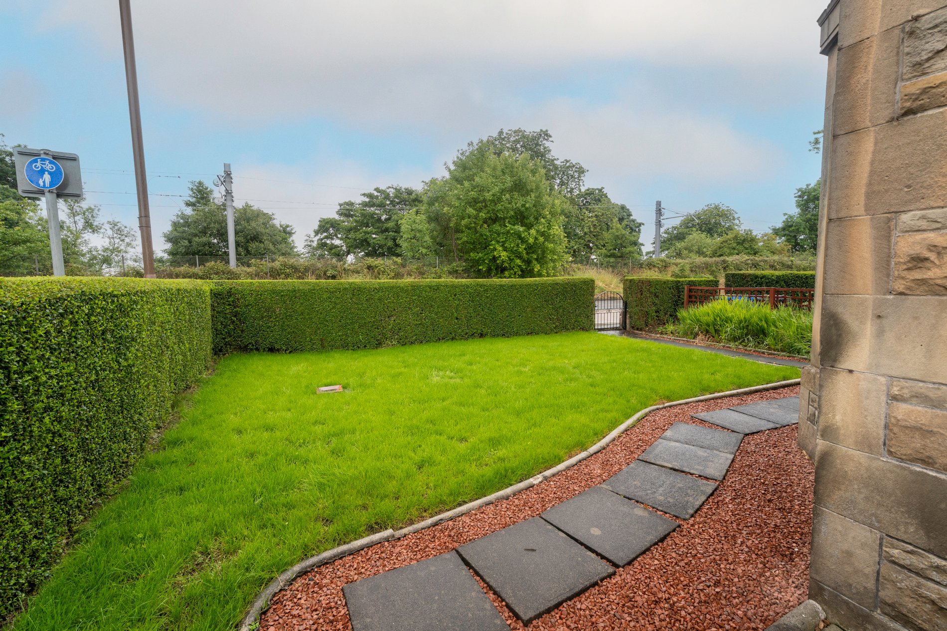4 bed semi-detached house for sale in Causewayhead Road, Stirling  - Property Image 21