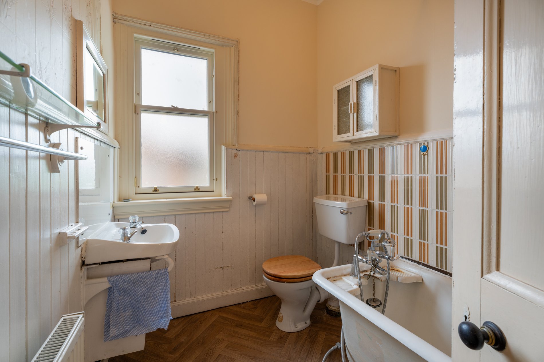 4 bed semi-detached house for sale in Causewayhead Road, Stirling  - Property Image 16
