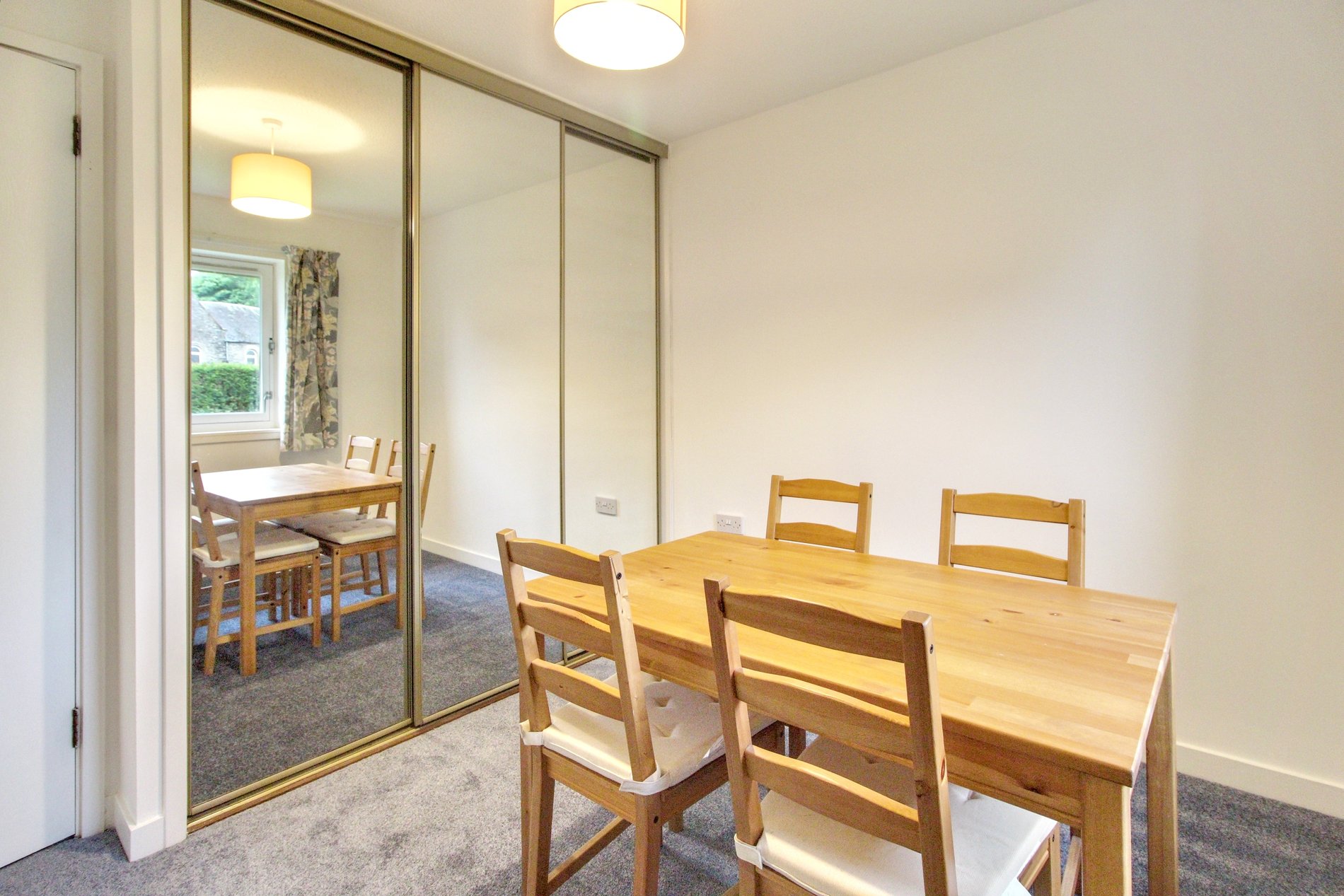 2 bed bungalow for sale in Holmehill Court, Dunblane  - Property Image 7