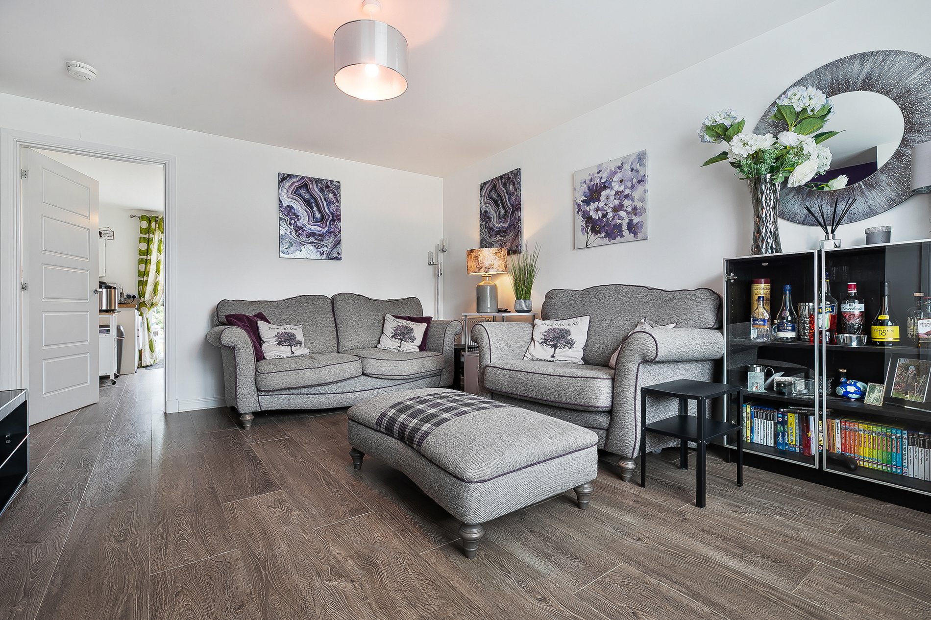 3 bed terraced house for sale in Riverway Place, Stirling  - Property Image 3