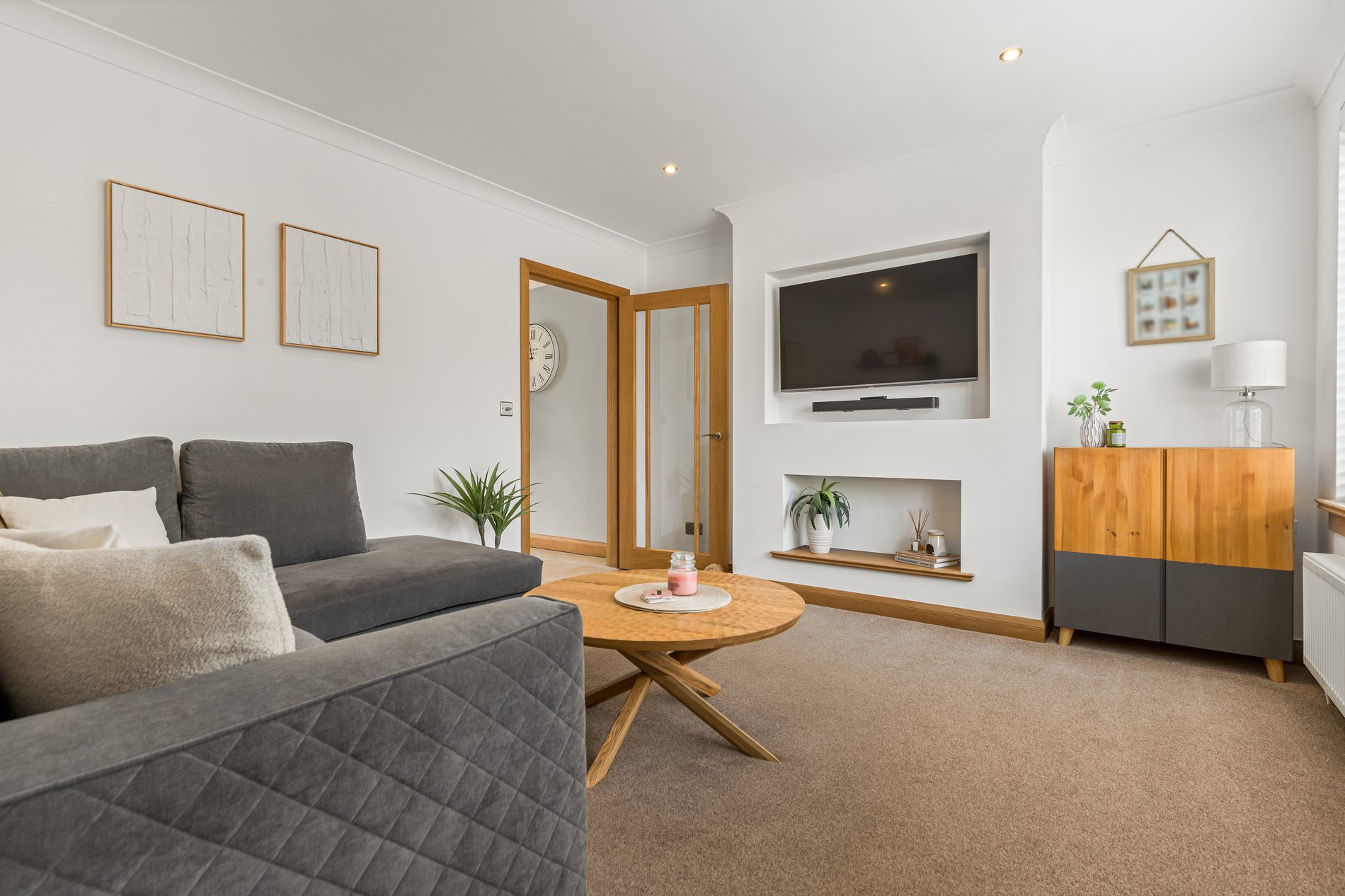 3 bed semi-detached house for sale in Westerlea Court, Stirling  - Property Image 3