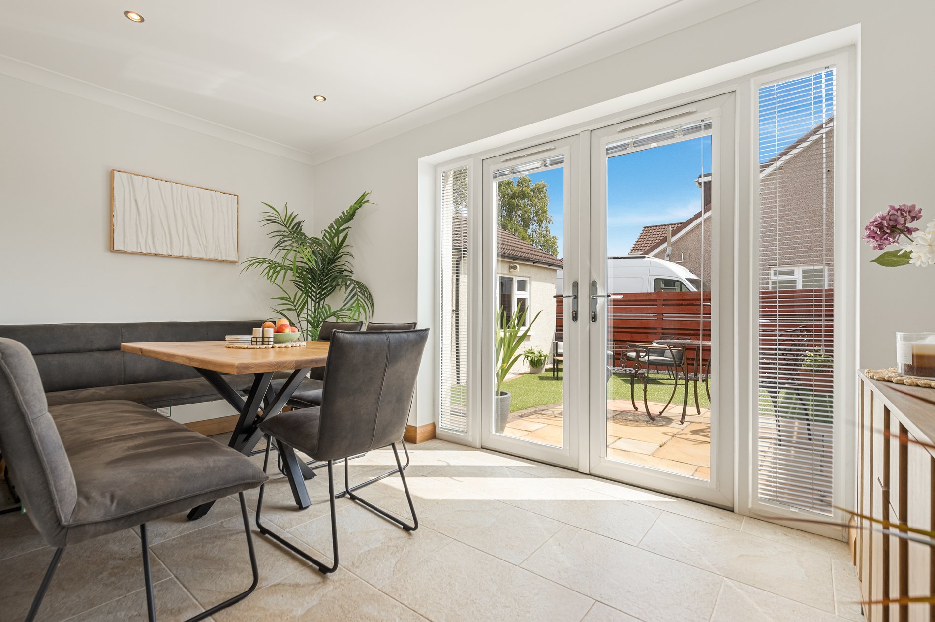 3 bed semi-detached house for sale in Westerlea Court, Stirling  - Property Image 4