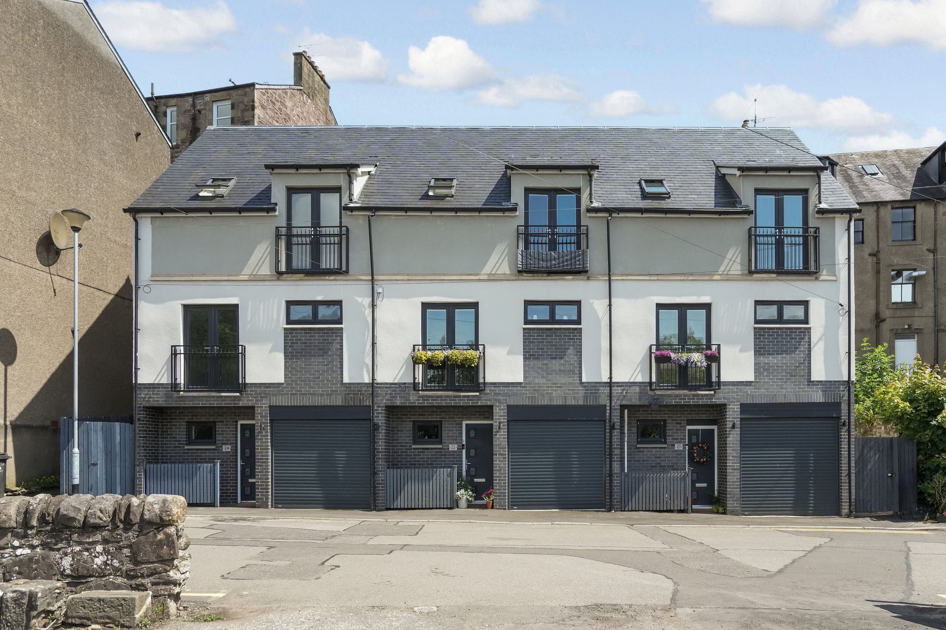 2 bed town house for sale in Millrow, Dunblane  - Property Image 1