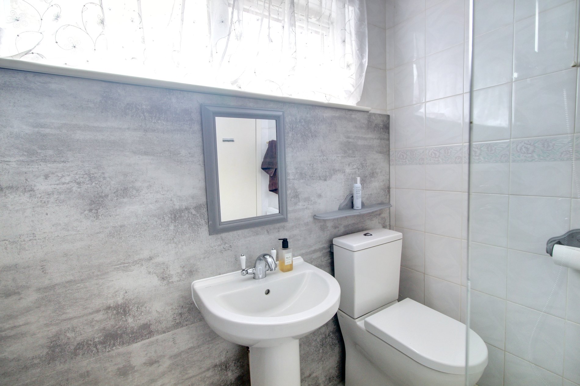2 bed bungalow for sale in Scott Drive, Dunblane  - Property Image 10