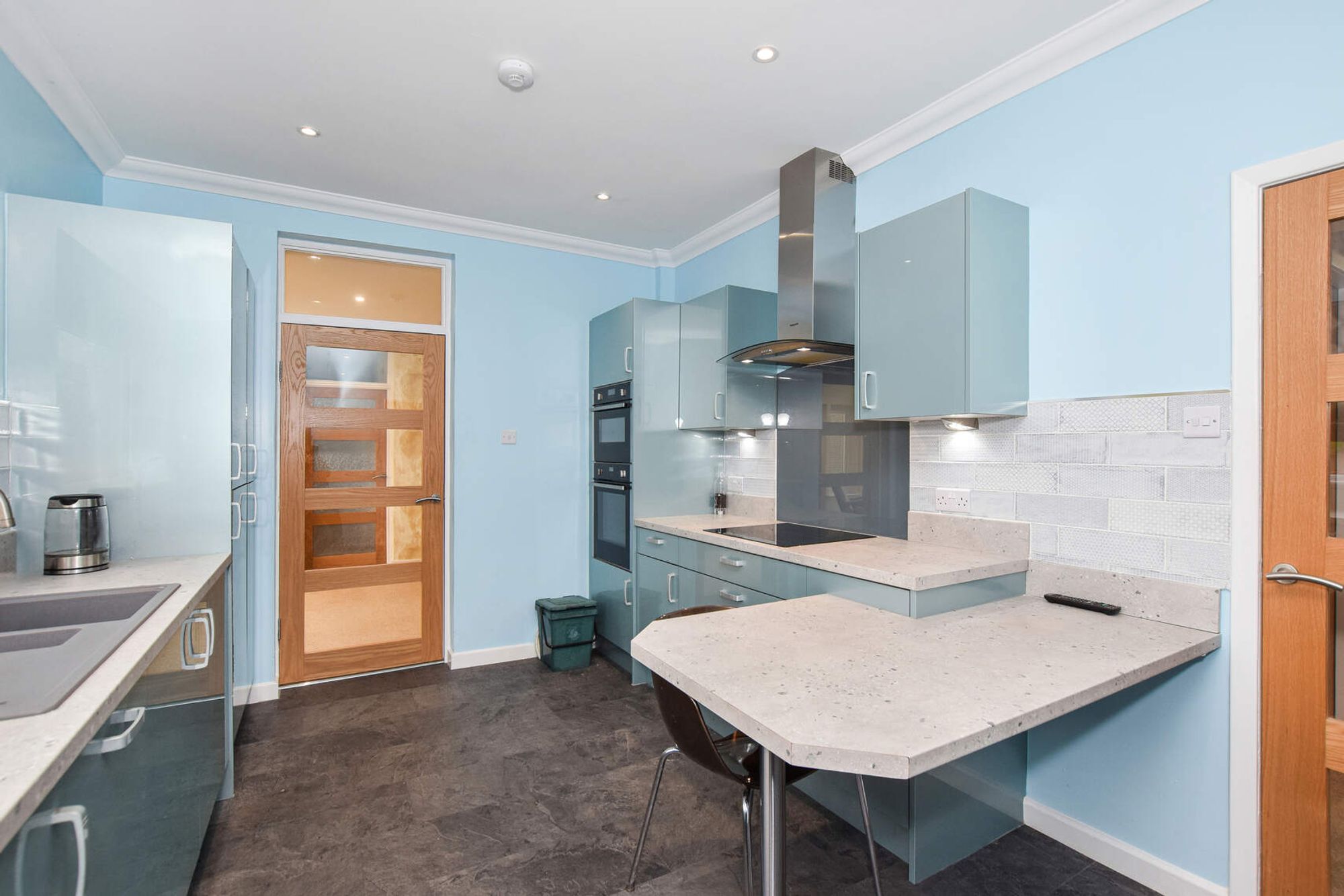 2 bed detached bungalow for sale in Ochlochy Park, Dunblane  - Property Image 3