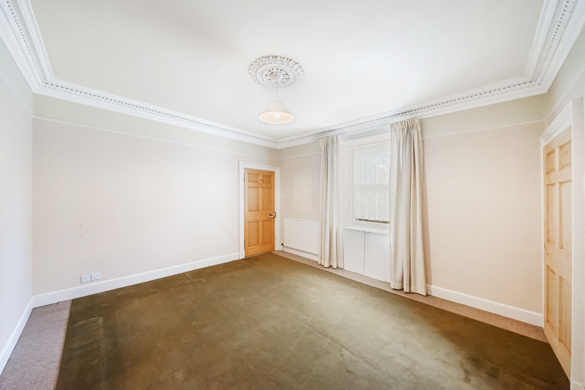 3 bed end of terrace house for sale in Main Street, Callander, FK17  - Property Image 10